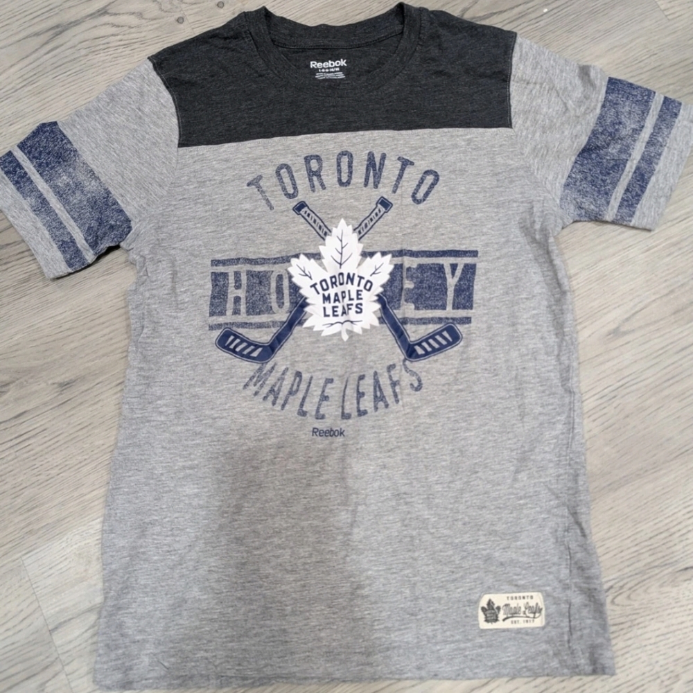 Reebok Kids Gray and Navy Toronto Maple Leafs Tee - L 14/16